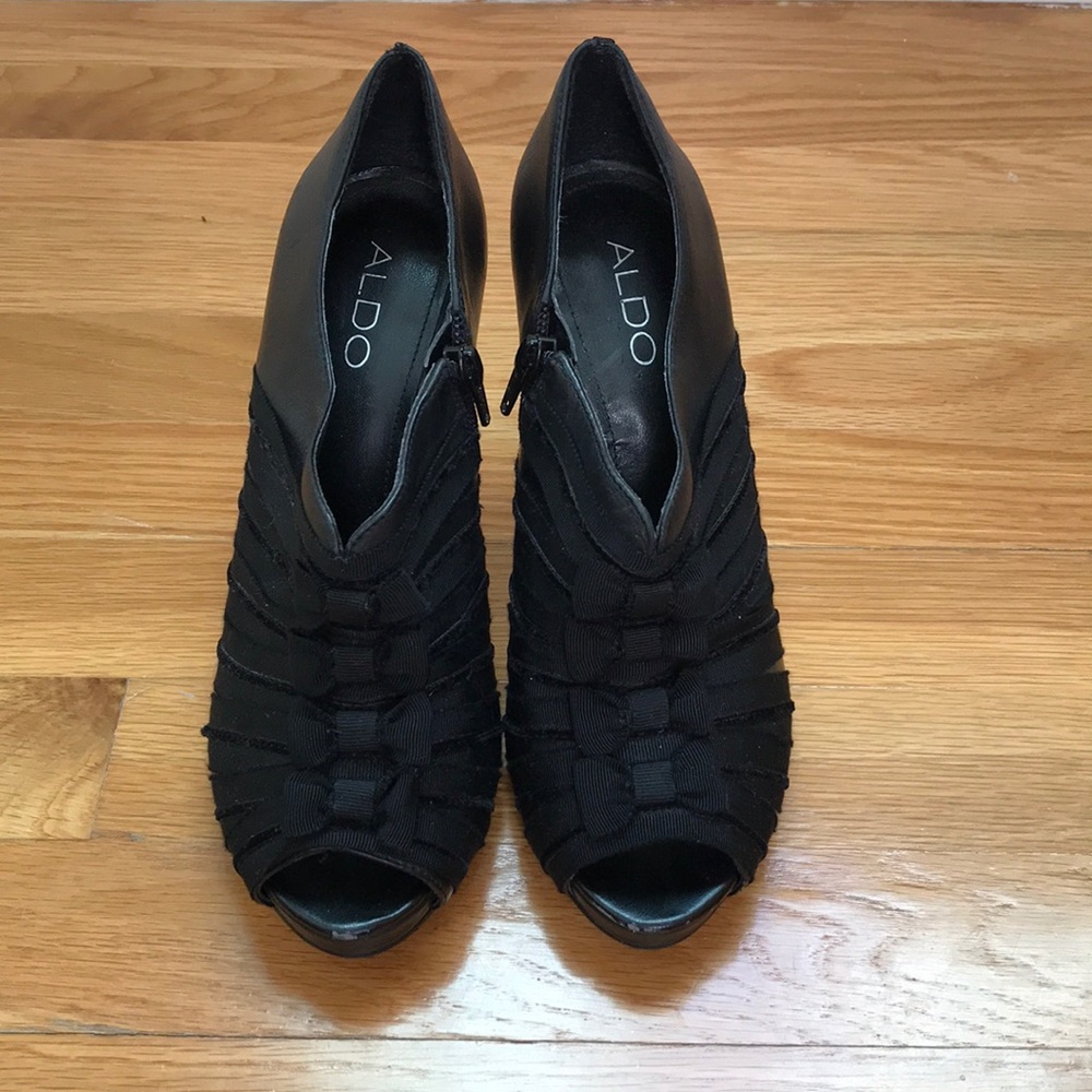 Aldo black heels